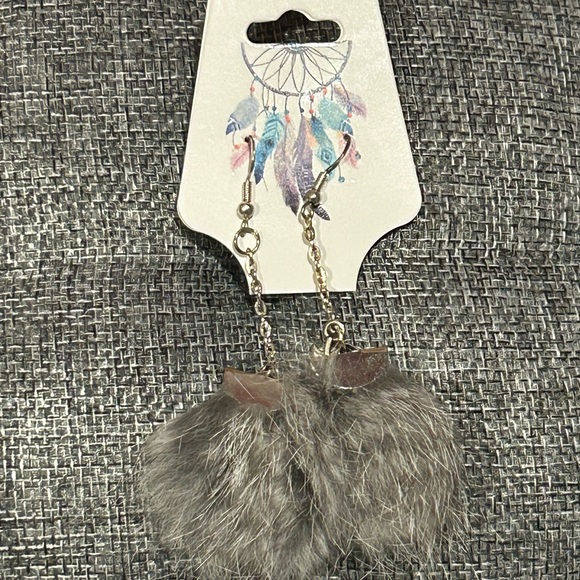 Handmade rabbit fur earrings - Picture 1 of 3